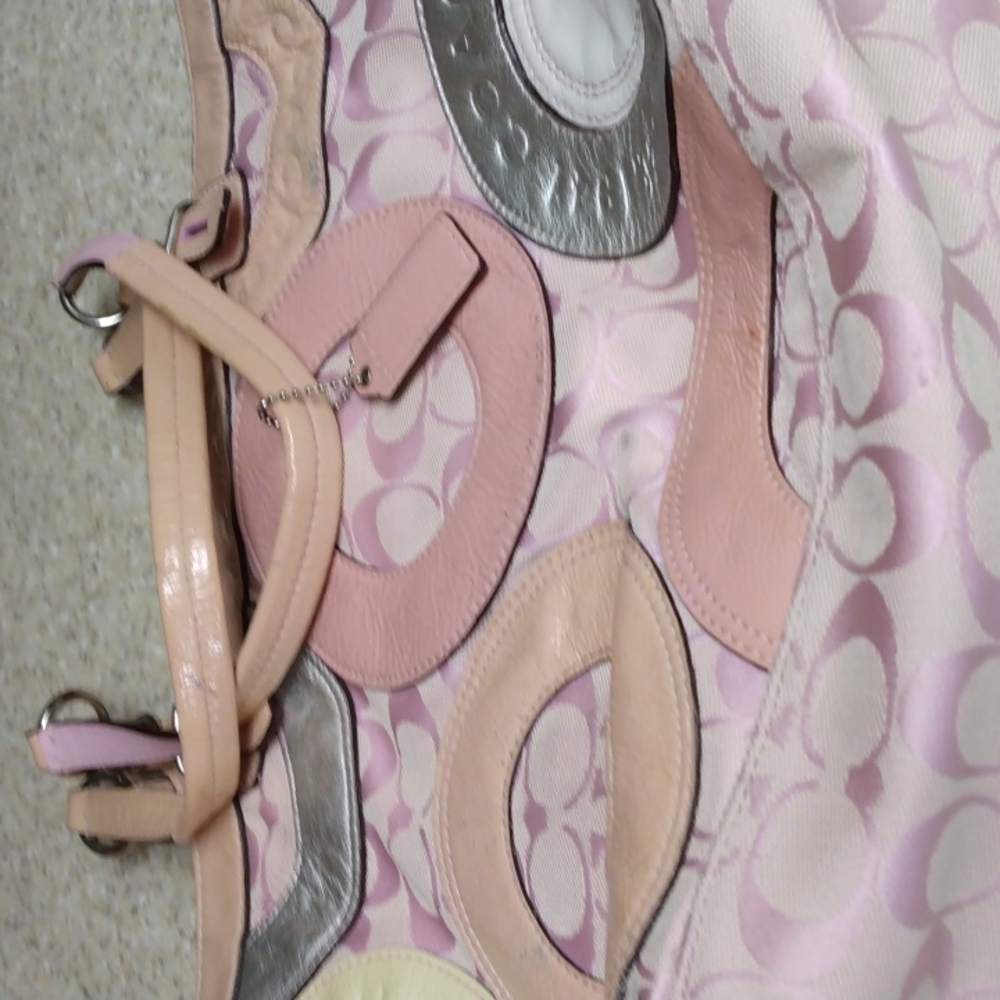 Coach Handbag - Picture 2 of 6